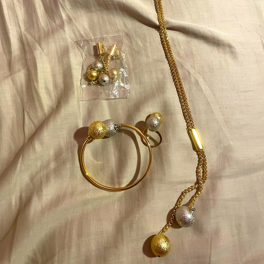 Gold and silver dome jewelry set
